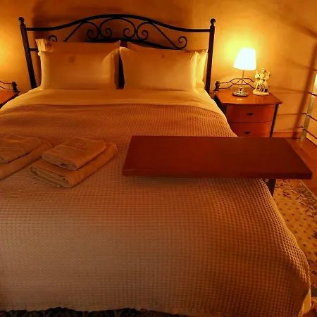 Alpstuga Donquihotel Karvounades